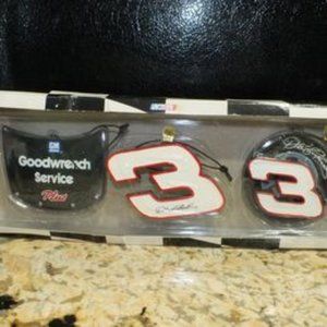 Dale Earnhardt 3 Piece Hanging Ornament Set